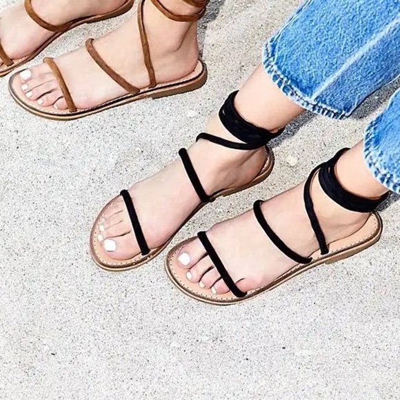 Free People Havana Gladiator Ankle Wrap Suede Sandals in Black, Size 37 (6.5-7) - Picture 2 of 8